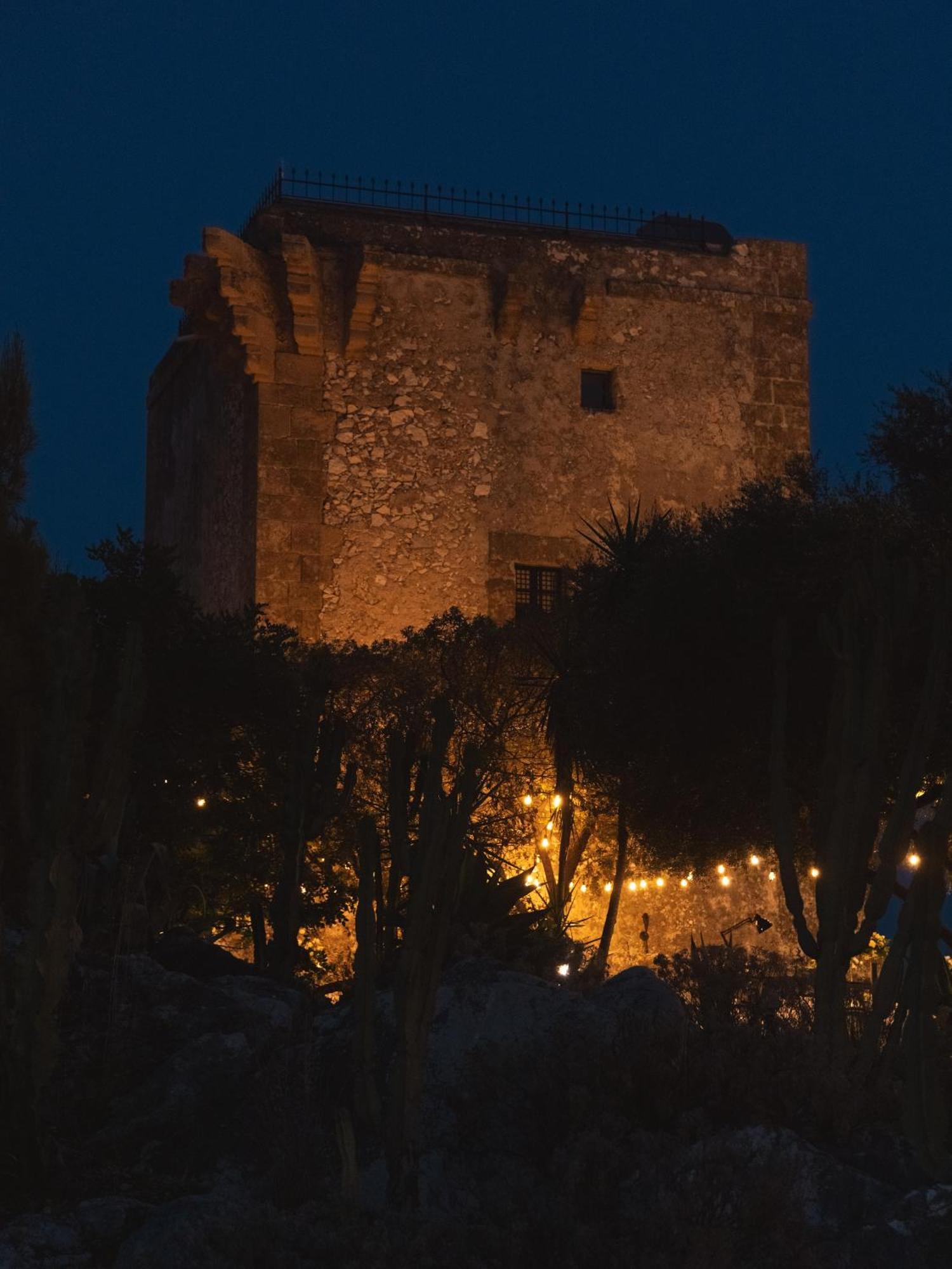 Torre Di Scopello Apartment Scopello  Exterior photo