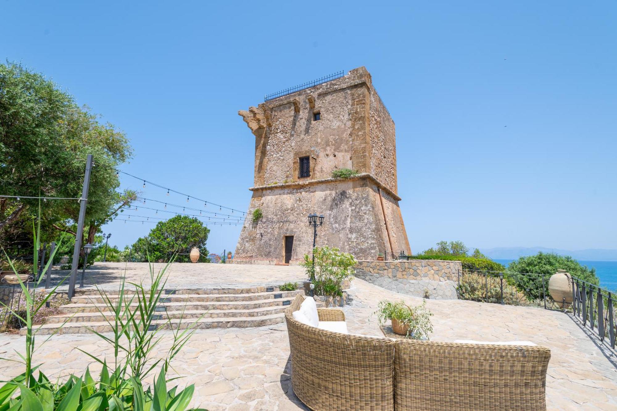 Torre Di Scopello Apartment Scopello  Exterior photo